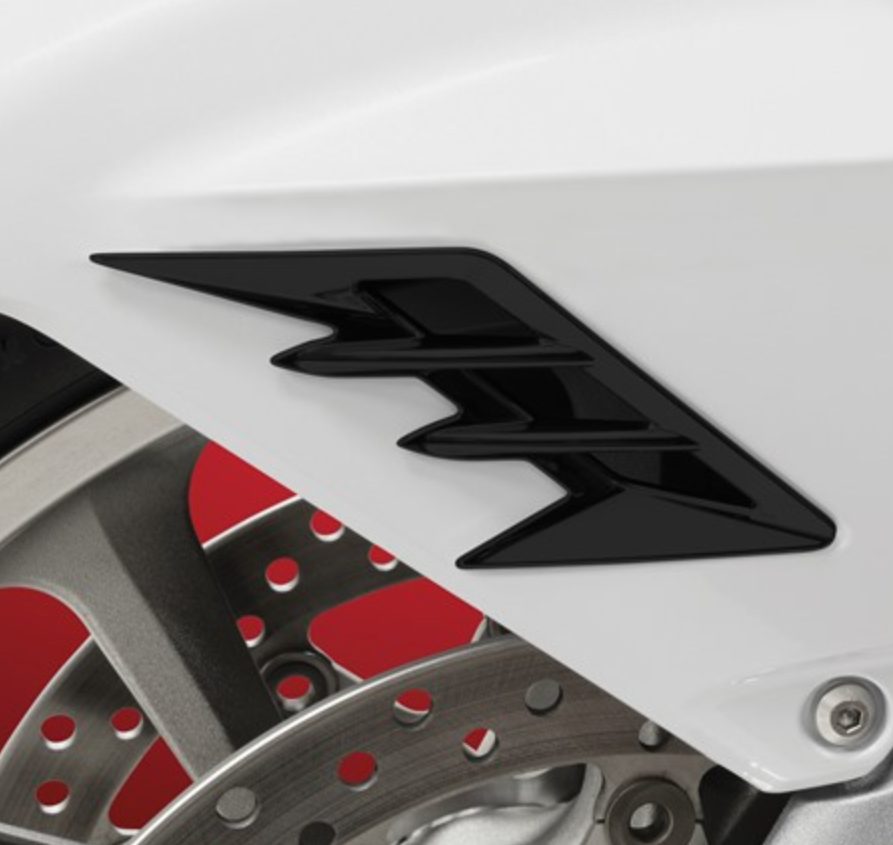 FRONT FENDER VENT ACCENT